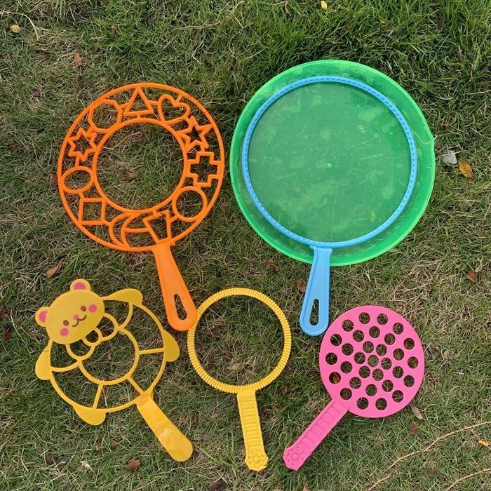 Bubble Machine Blowing Bubble  - Soap Making Cold Process 评论和价格